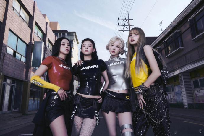 曝BLACKPINK将11月发新专BLACKPINK新专封面完成拍摄 BLACK