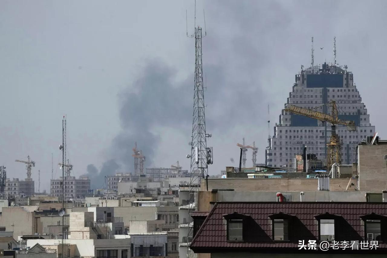 【伊朗报告美以袭击健身房导致15人死亡】
德黑兰时间2026年2月28日，伊朗国