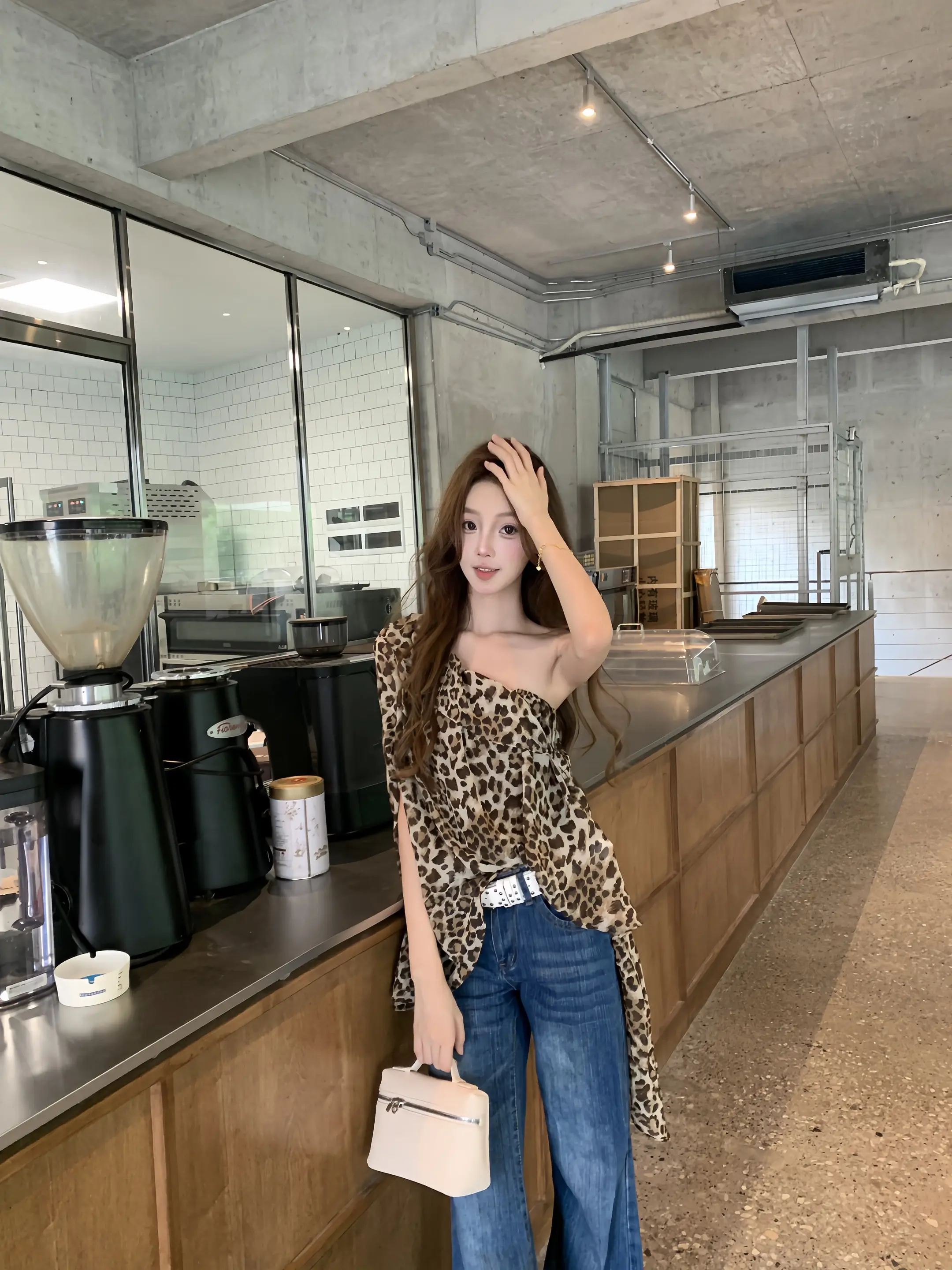 人如果被爱着 就不会皱巴巴。