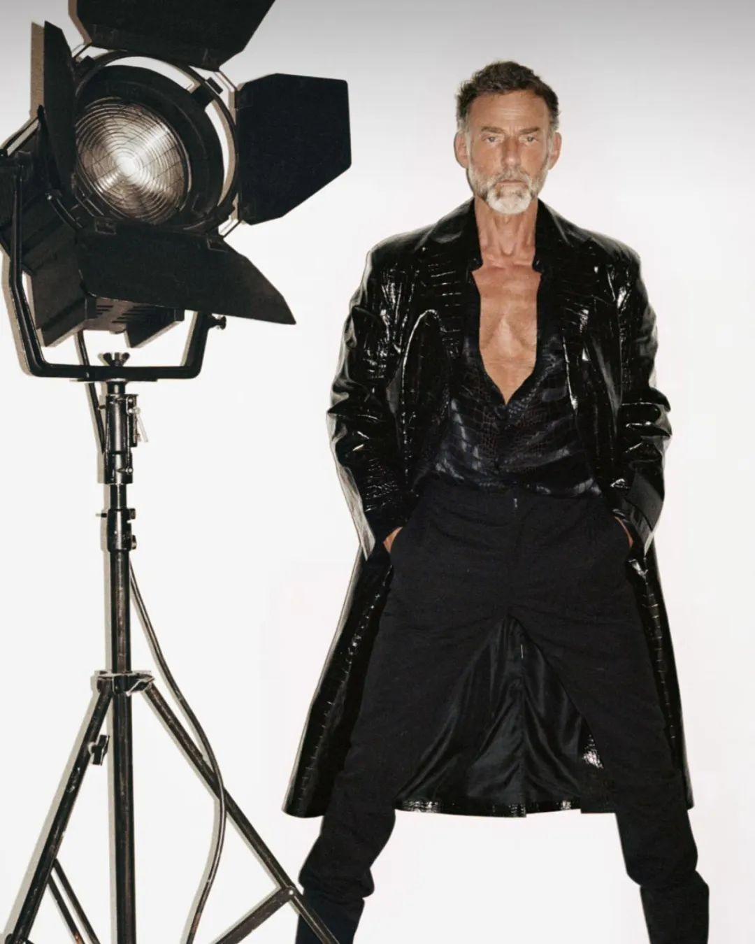 61岁的比利时时尚男模特阿兰·高苏因，在时尚圈工作了四十余年
比利时时尚男模Al