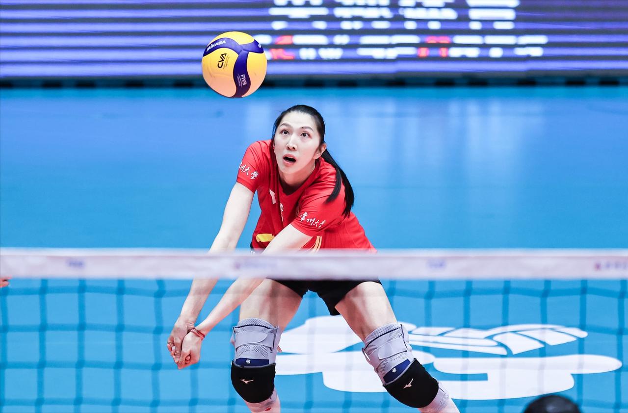 【吴梦洁8分 江苏女排金局18:16天津技术统计】
女排联赛半决赛江苏女排金局1