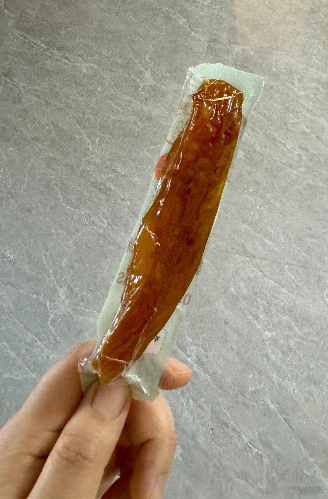 蛇年的最后一天，我吃零食就这样