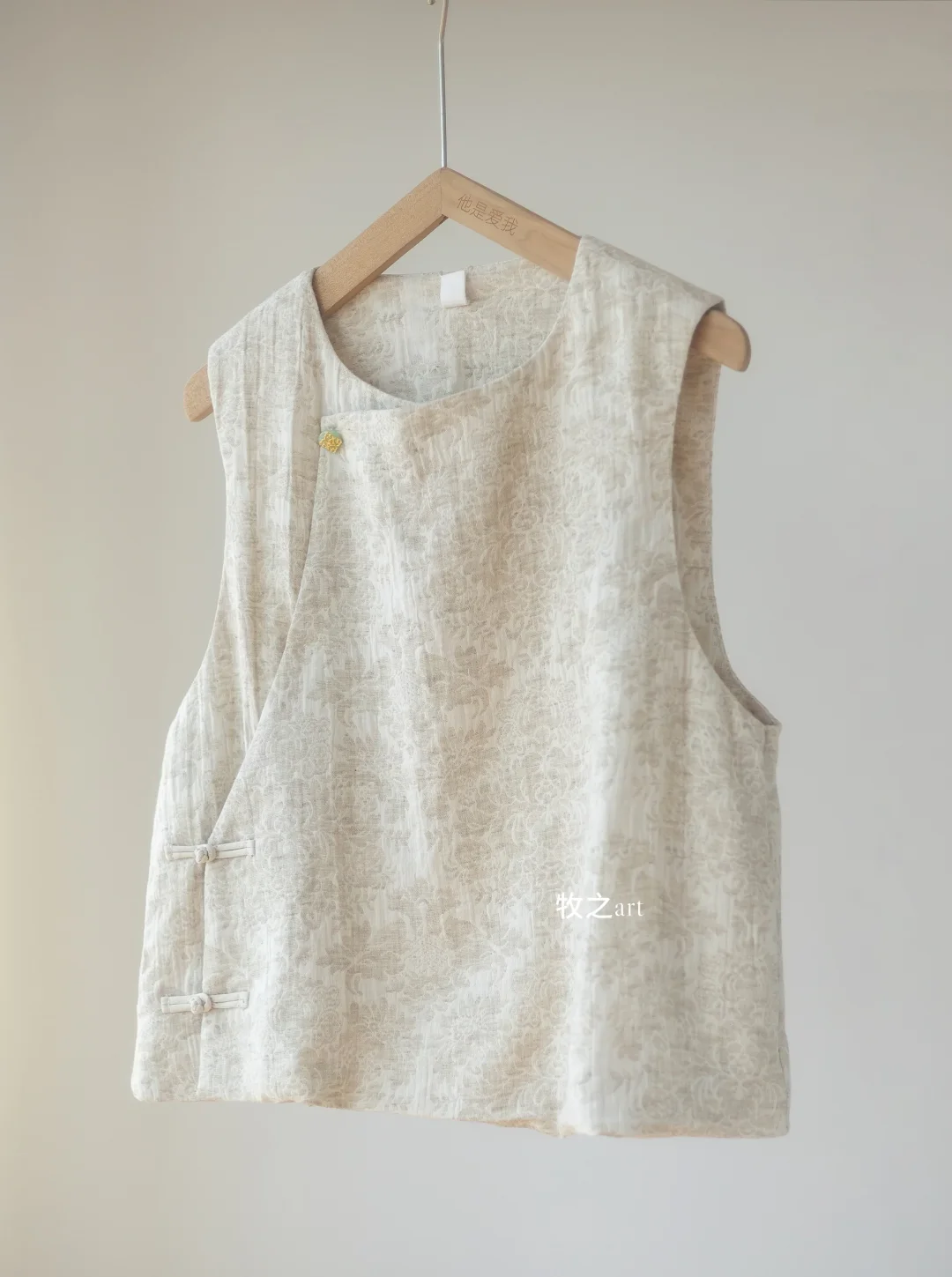 越简单越喜欢的马甲｜亚麻提花