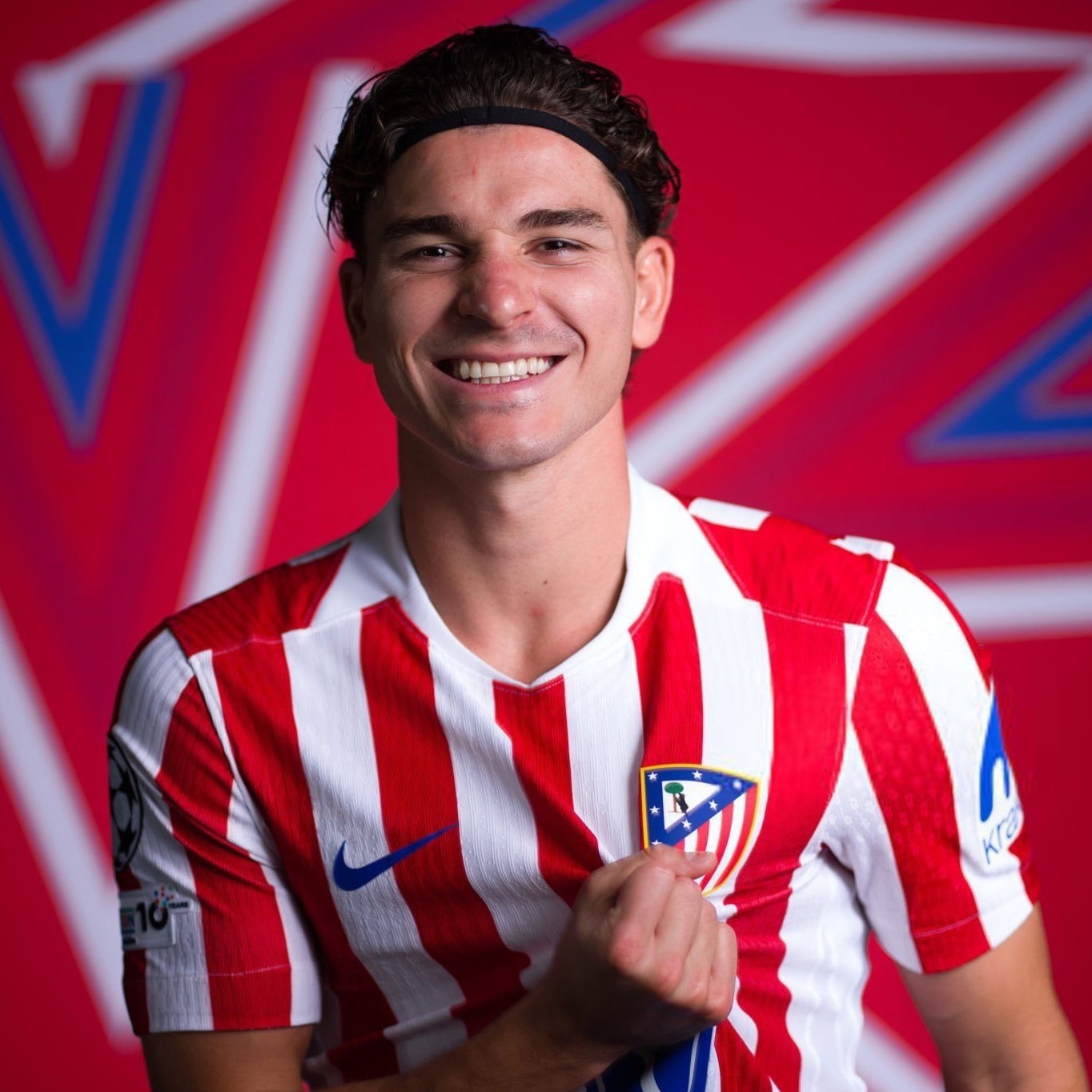 🕷阿尔瓦雷斯是本赛季马德里竞技在欧冠联赛 中进球贡献最多的球员（12次）。他在