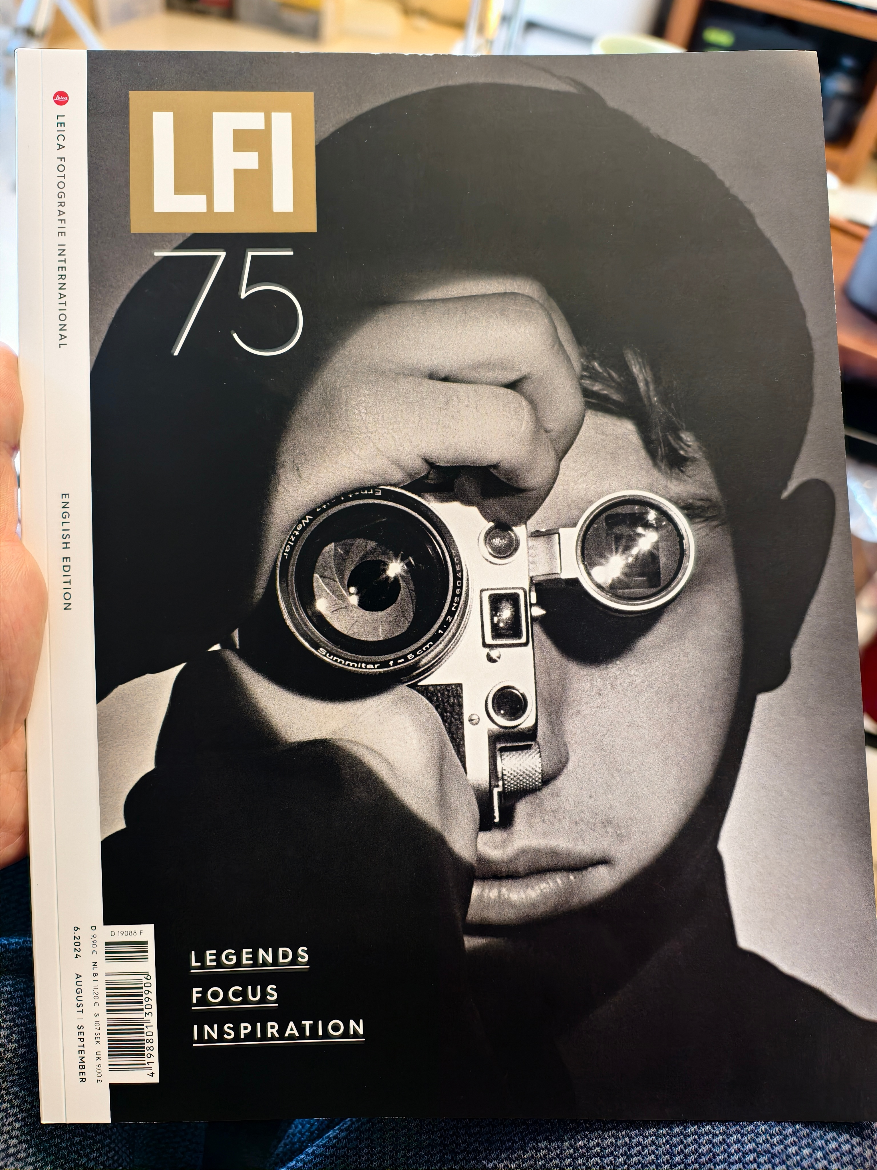 得空来翻翻这本册子，LFI 75周年特别刊，给我毒晕了，全是特别款[哆啦A梦害怕