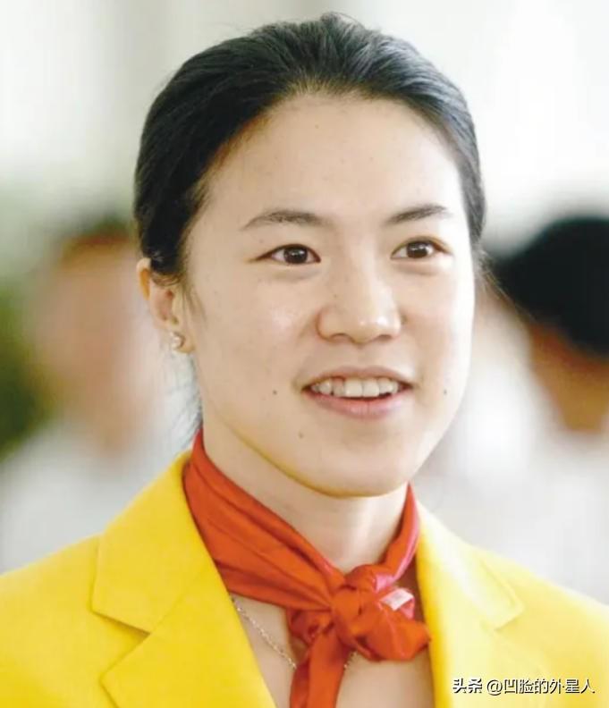 主持人问王楠:“如果你和邓亚萍、张怡宁同时处在一个鼎盛的时期，你觉得谁会最厉害？