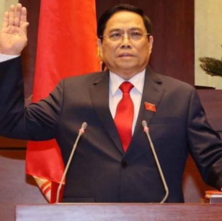 越南正式发布公告！一纸公告，搅动三国商海，越南工贸部突然抛出重磅消息：正式启动对