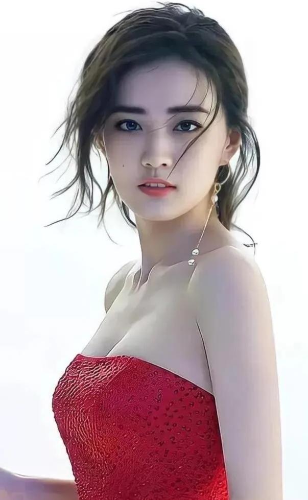 4k超清徐璐惊艳美照，福利来了！“人间水蜜桃”徐璐写真超级棒，超级火辣！

31