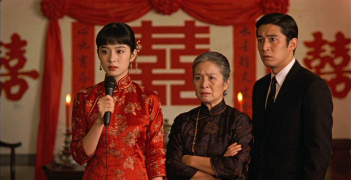 婆婆逼我上交工资，不然不喝敬茶，老公逼我表态，我拿起话筒：婚礼改成庆祝我恢复单身