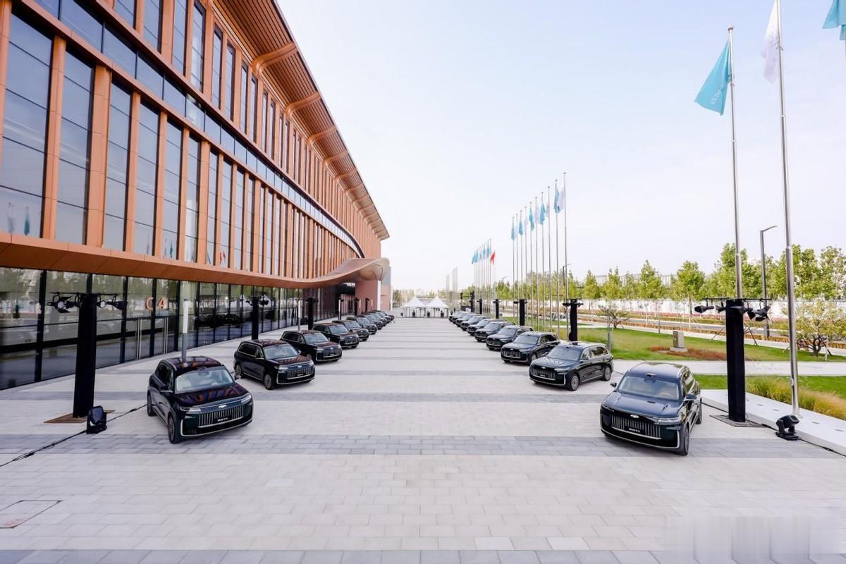 智享大六座旗舰SUV风云T11全球上市，限时抢鲜价17.99万元起！