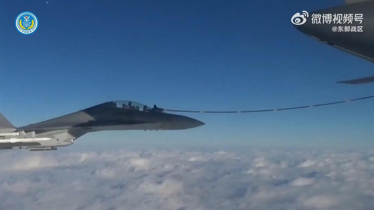 如何看待东部战区发布的微视频《这么近那么美 随时到台北》？释放了什么信号？
你就