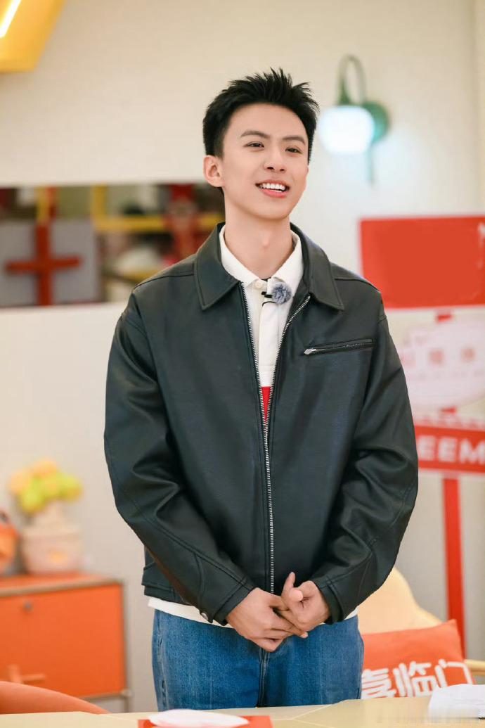 付航谈passion爆火后困扰 好友认证台上小猴子台下安静党，付航的反差人设也太