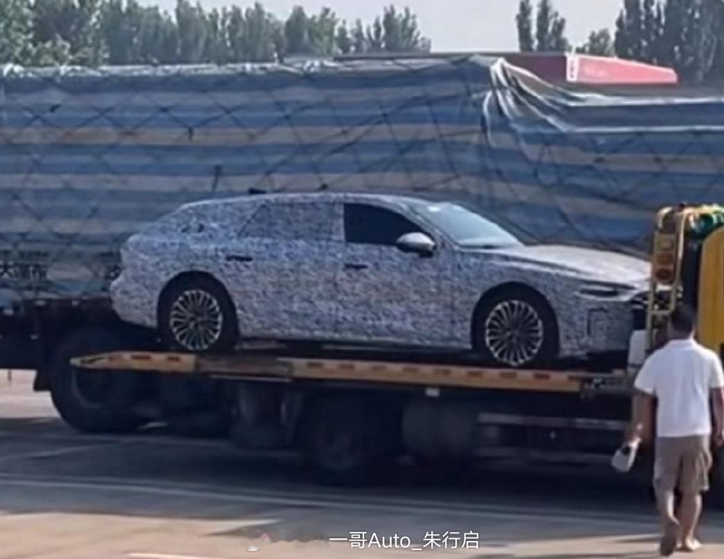 上汽奥迪A7L旅行车谍照图亮相听说这个项目是要停了估计以后会引进A6 AVANT