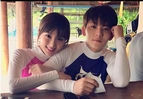 毛晓彤在一次深夜归来时，意外撞见了陈翔与一名女子的不雅行为。面对这突如其来的场景