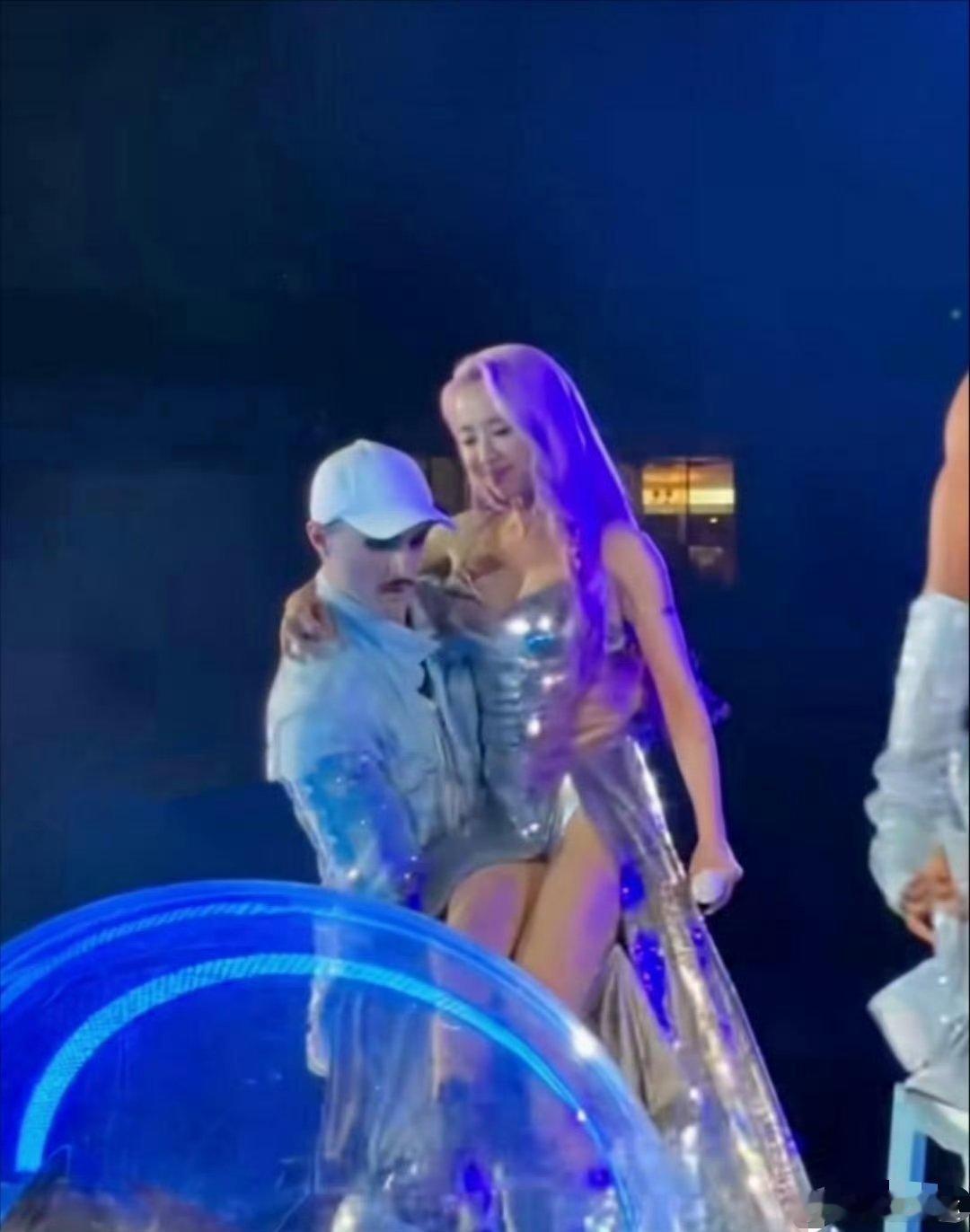 蔡依林演唱会物超所值，好听又好看！ 