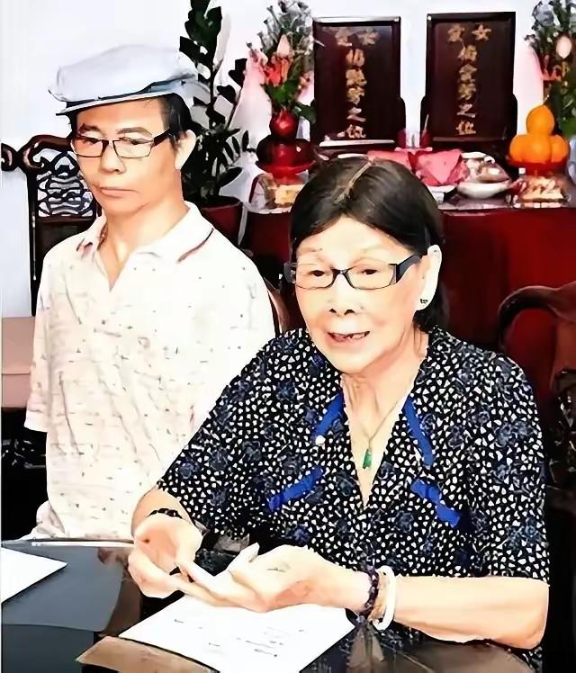 梅艳芳这信托基金，才叫看透了人心！2003年她去世后，遗嘱写得清清楚楚，母亲每月