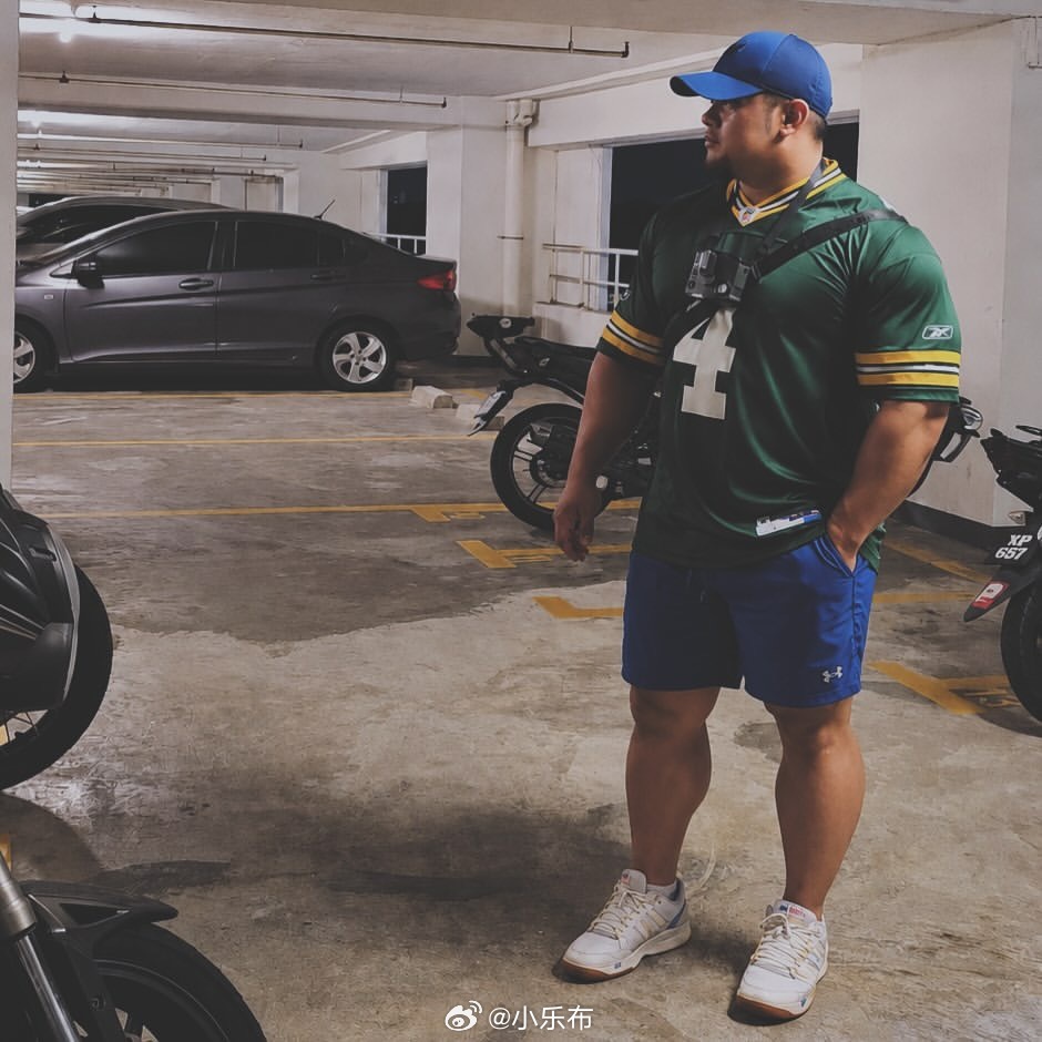 还以为五六点醒是身体出问题了就没七八点醒过 