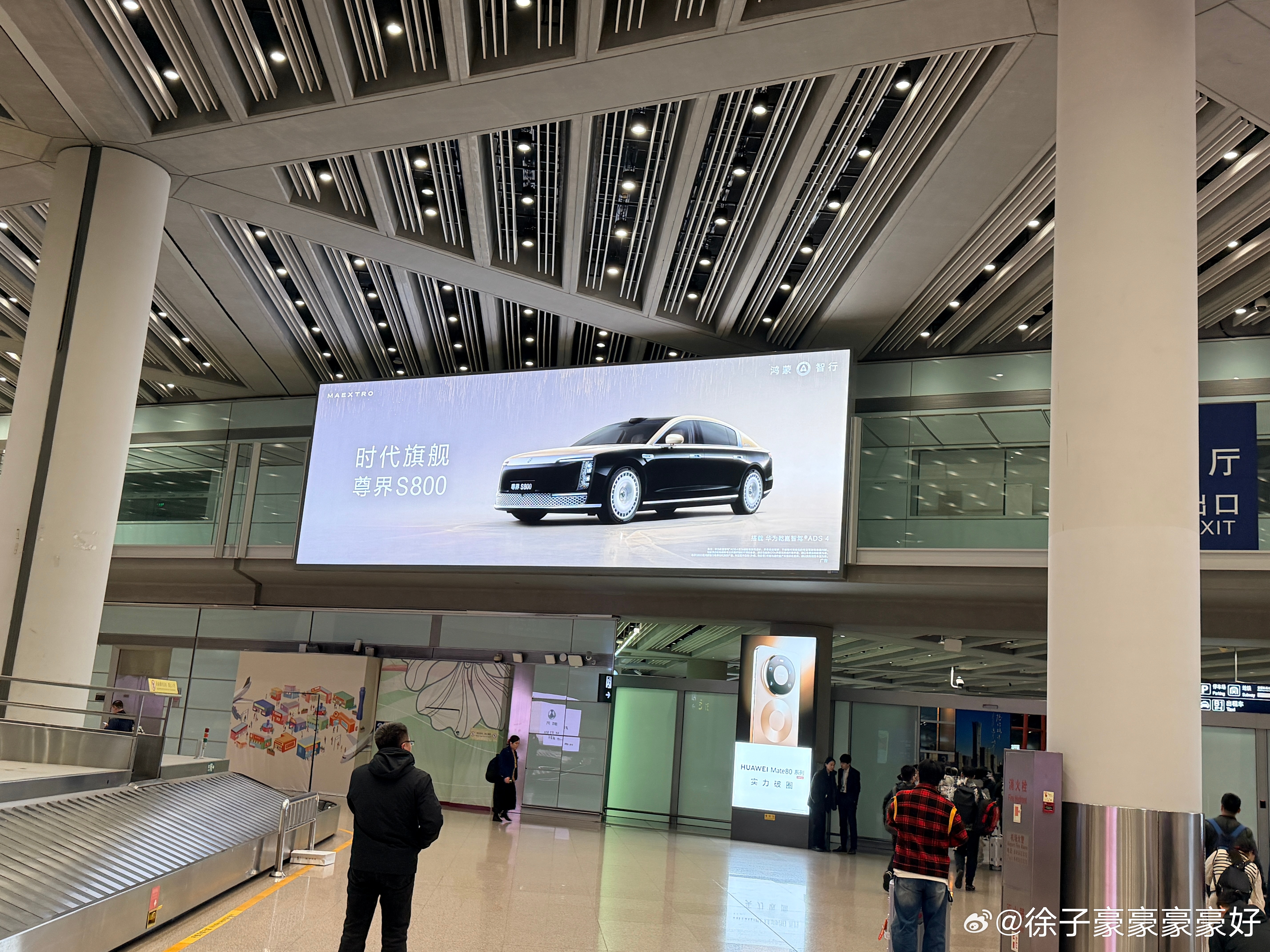 就这个首都机场，快成车企的第二战场了。 北京·北京首都国际机场