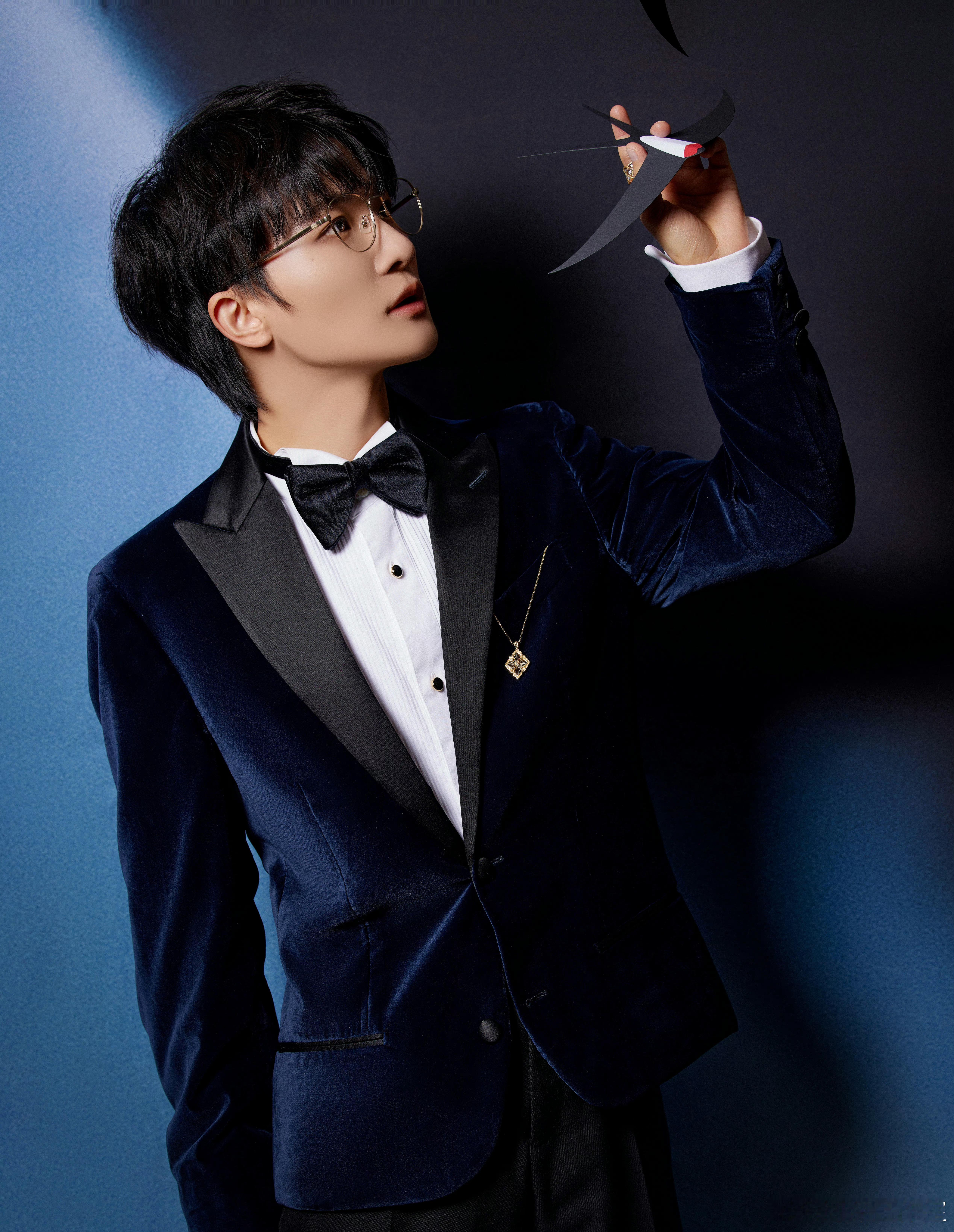 #周深[超话]# [照相机] [2024.04.15]🌟《奔跑吧》12✨ 深深