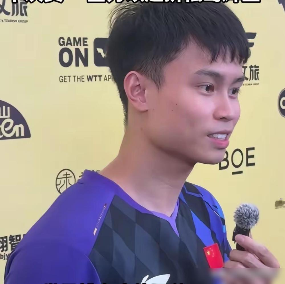 “我都不认识他。”周启豪这话一出口，现场空气都顿了一下。客套话听多了，一个运动员