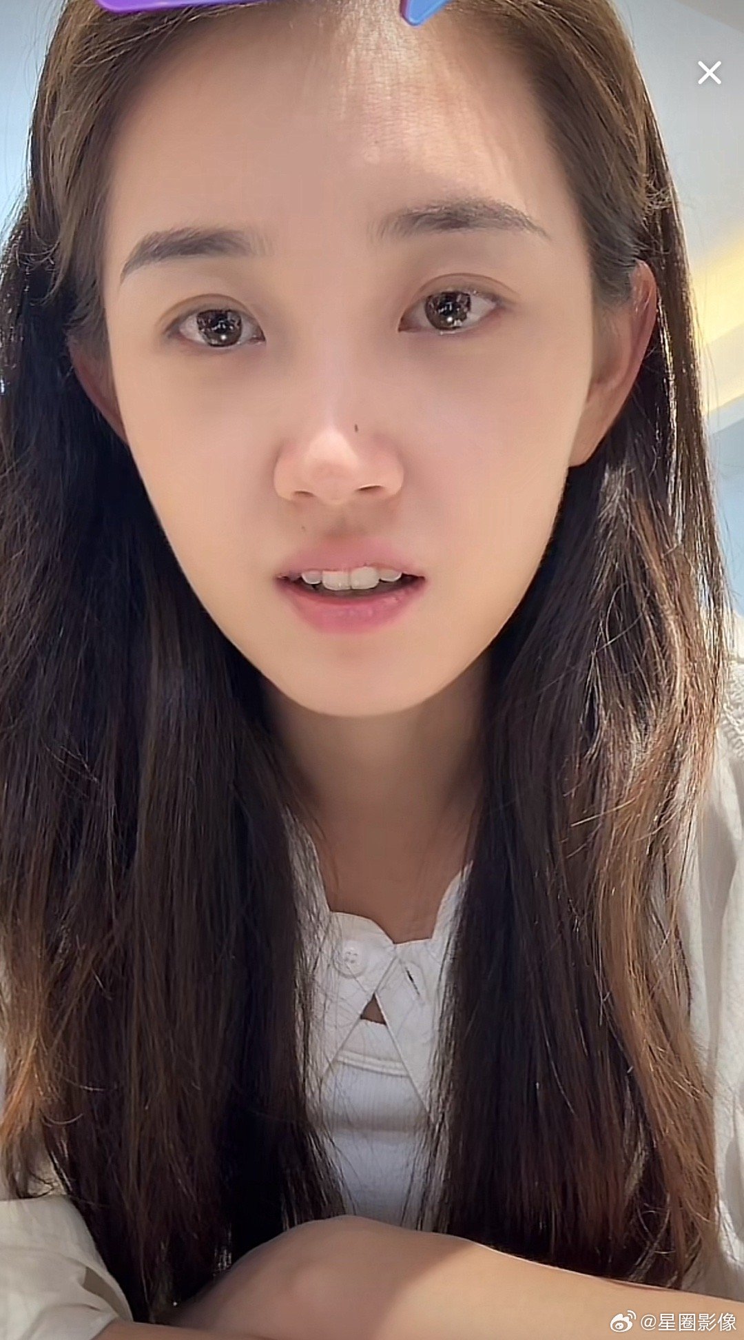 我是真佩服郭宇欣，五万人看她素颜直播，真敞亮人 