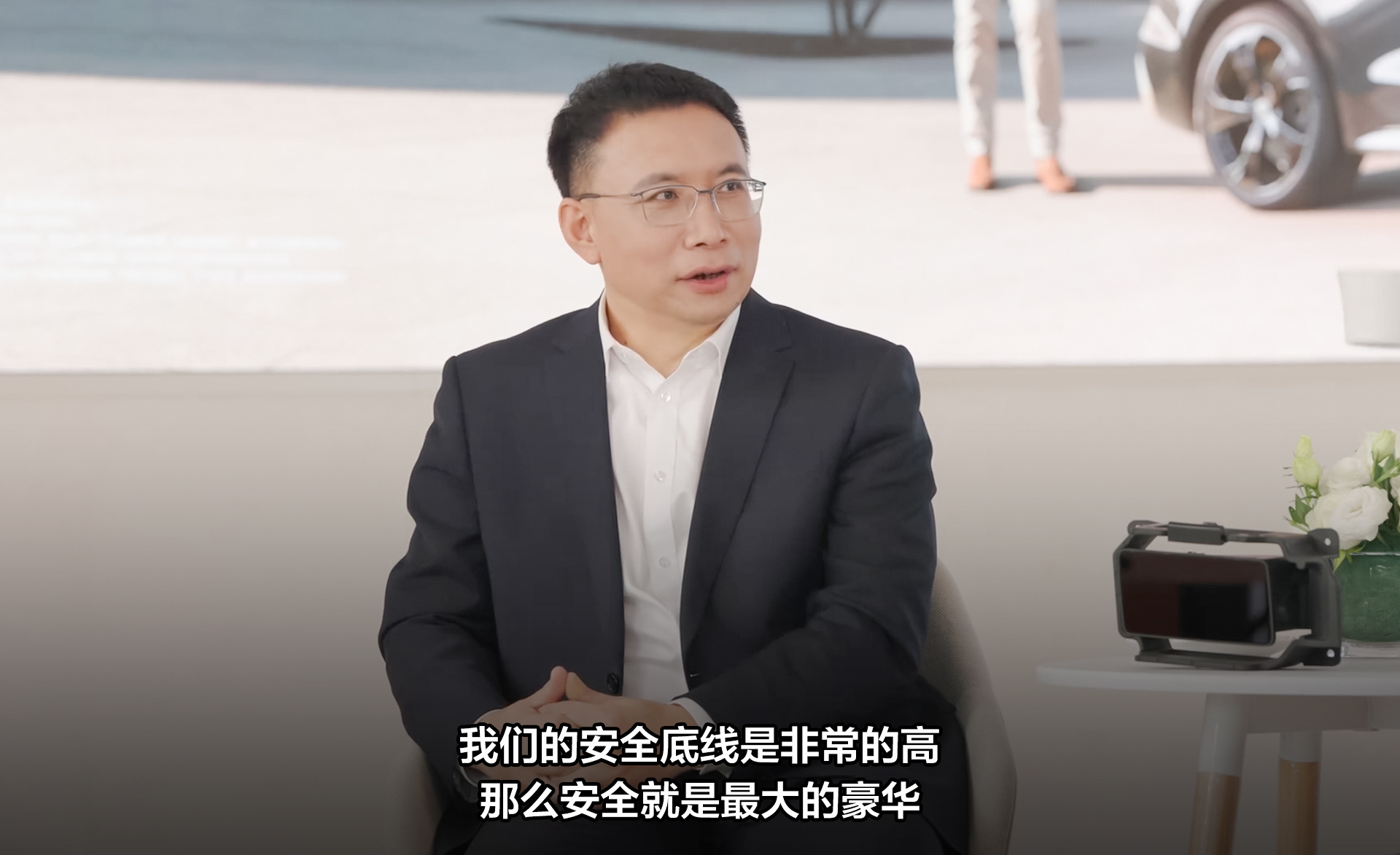 以前总觉得，真正的智能驾驶和油车没啥关系。但最近奥迪干了件挺打破认知的事，他们给