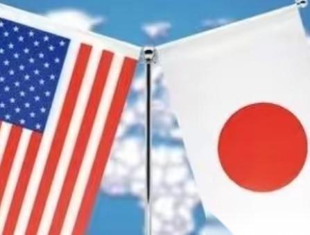 就在中日关系愈演愈烈的时候，奇怪的事情发生了，俄罗斯在给咱们“递刀子“，美国给咱