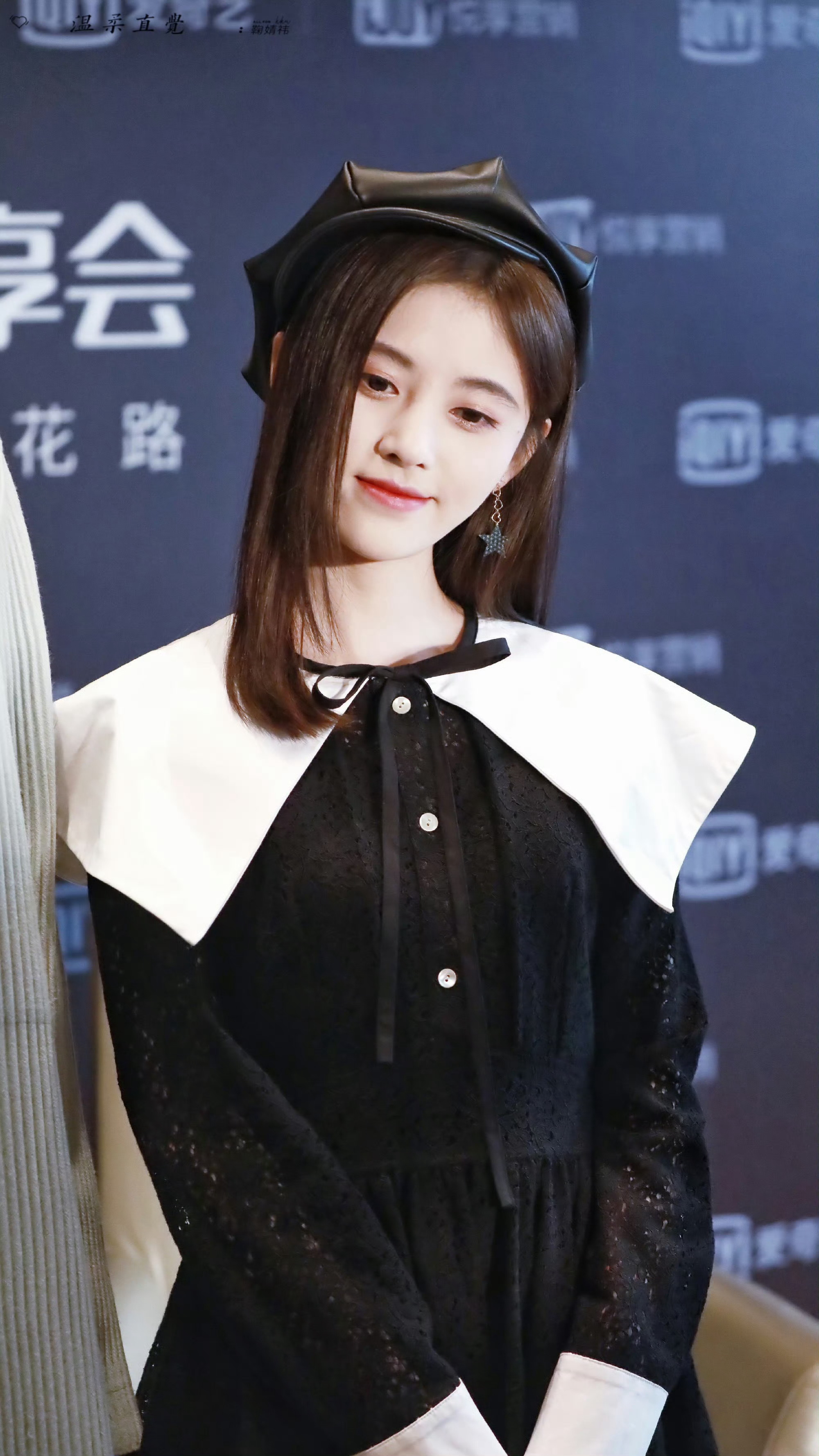 jjy鞠婧祎jjy鞠婧祎苏绿夏“这次我站在雾里，瞒着世俗爱意四起，雾散则爱意散，