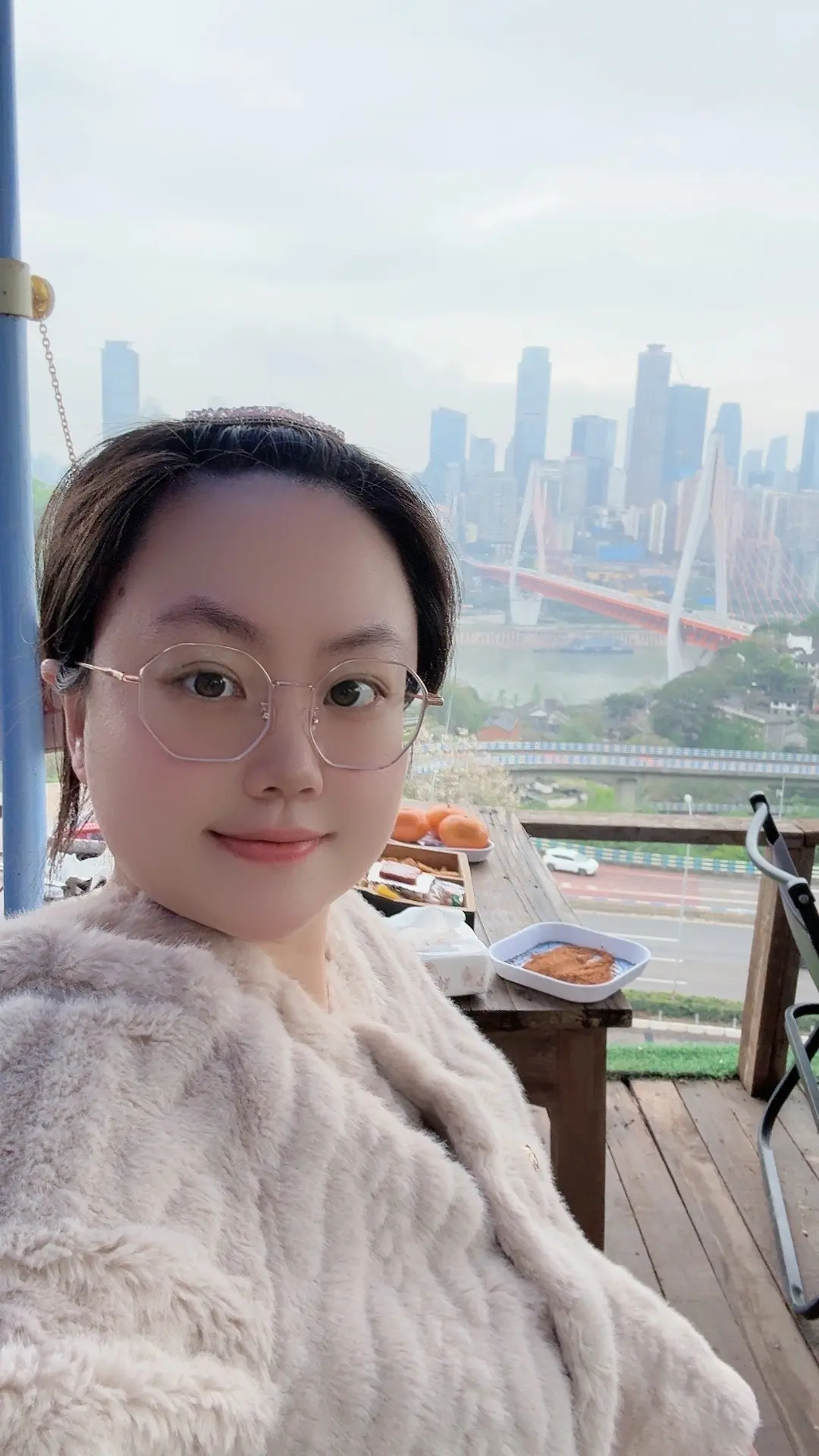 有没有会看面相的，重金酬谢