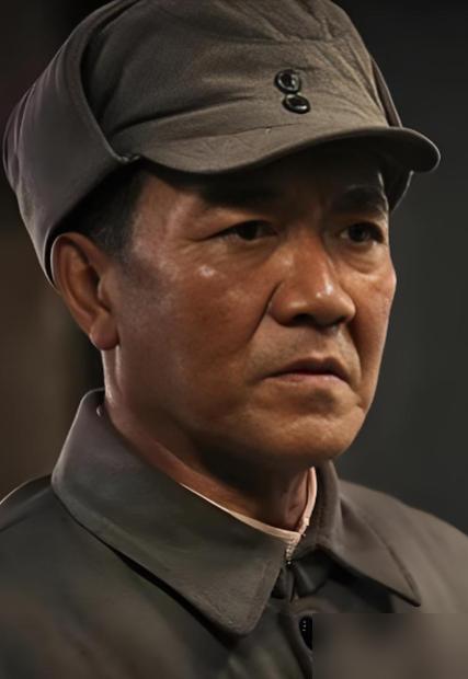 冲着李幼斌去看《浴血荣光》的，都上当了！他压根不是主角，真正扛大梁的是个“五进宫