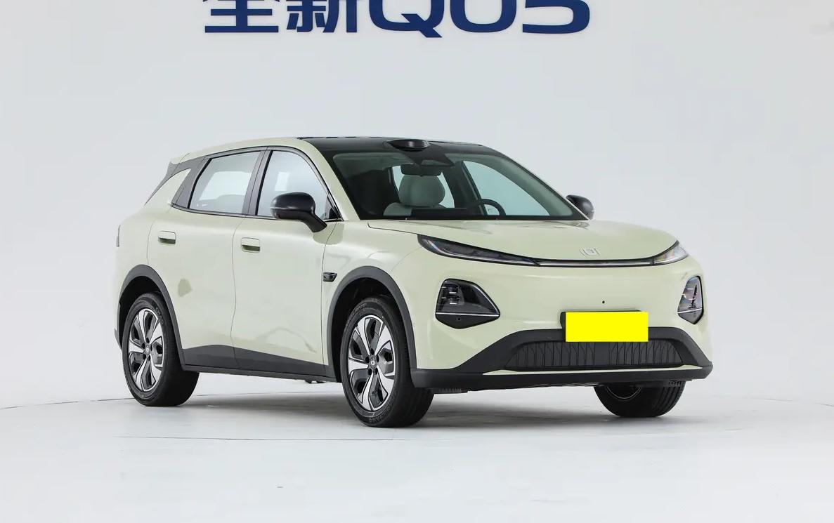 长安启源Q05要上市了，新车定位是小型SUV，CLTC纯电入门版续航是405公里
