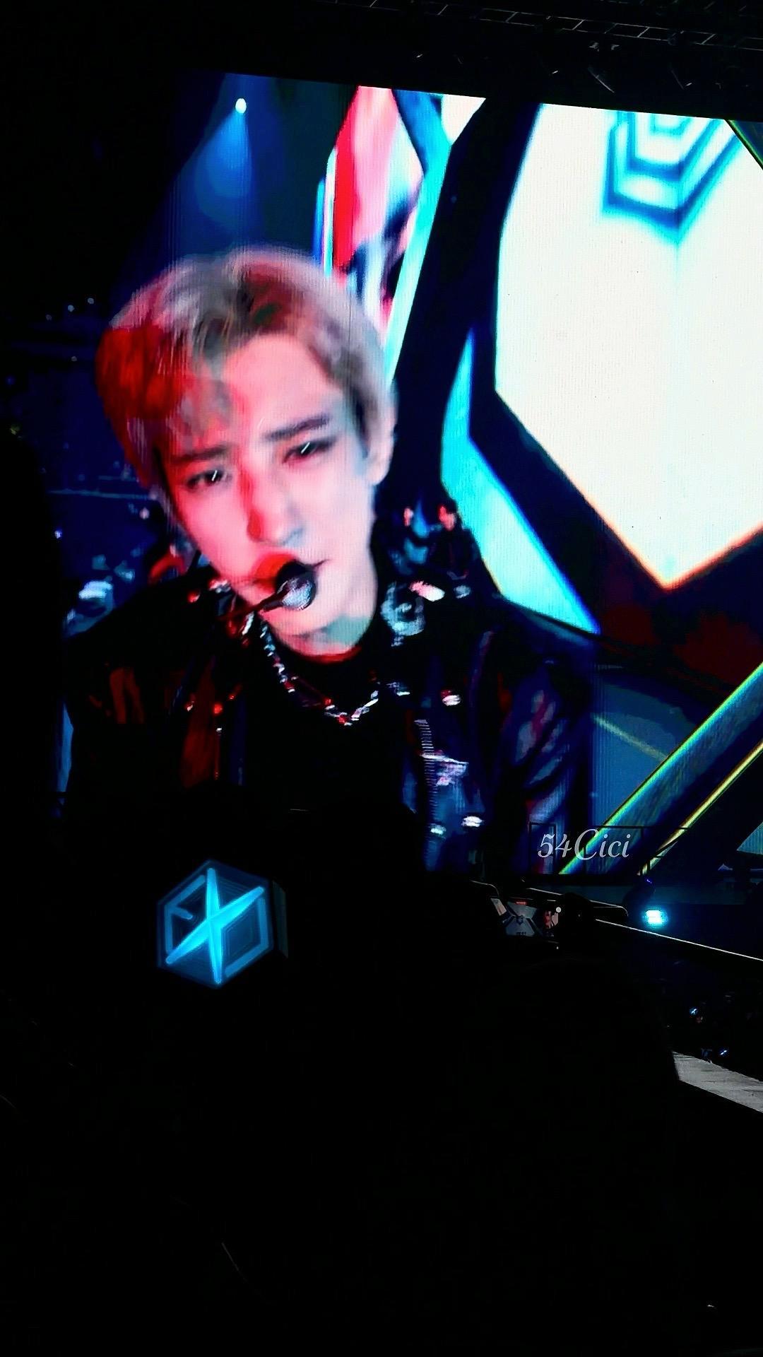 朴灿烈心动时刻 🍒CHANYEOL_SongForYou勾引人的事 我哥哥顺手