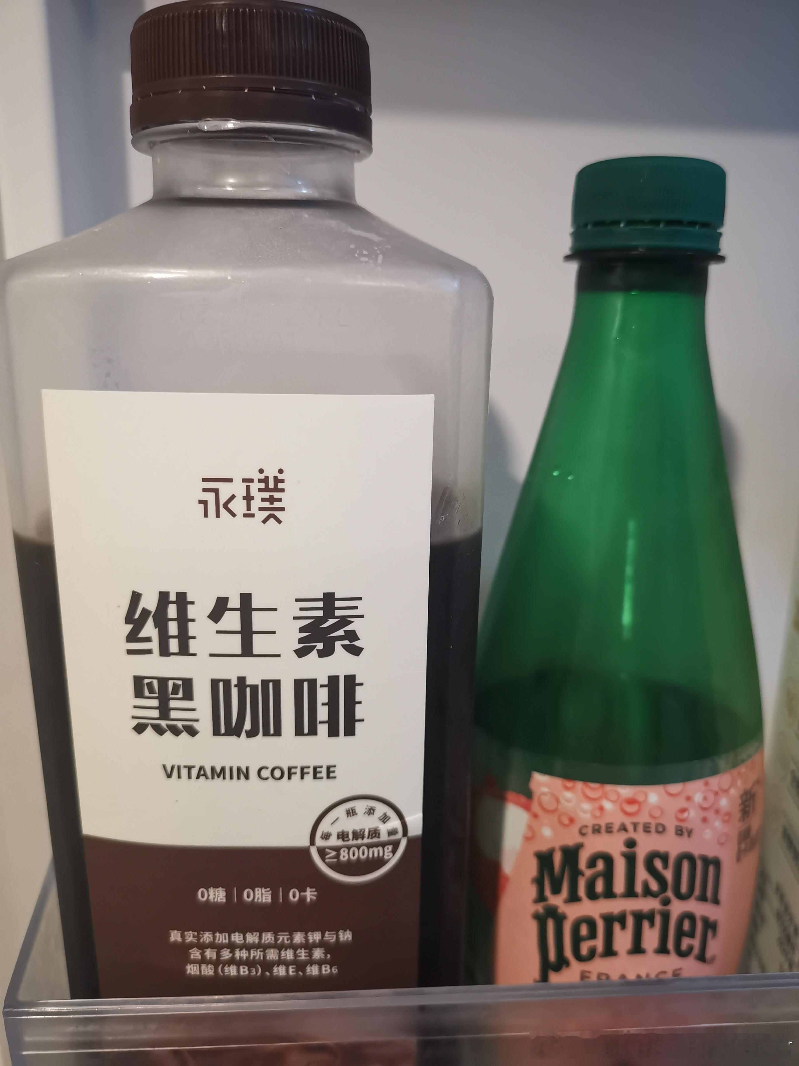 最近一直雨绵绵，身上都是湿润润的，离黏答答就几步之遥。可能前阵子每天喝黄芪麦冬水