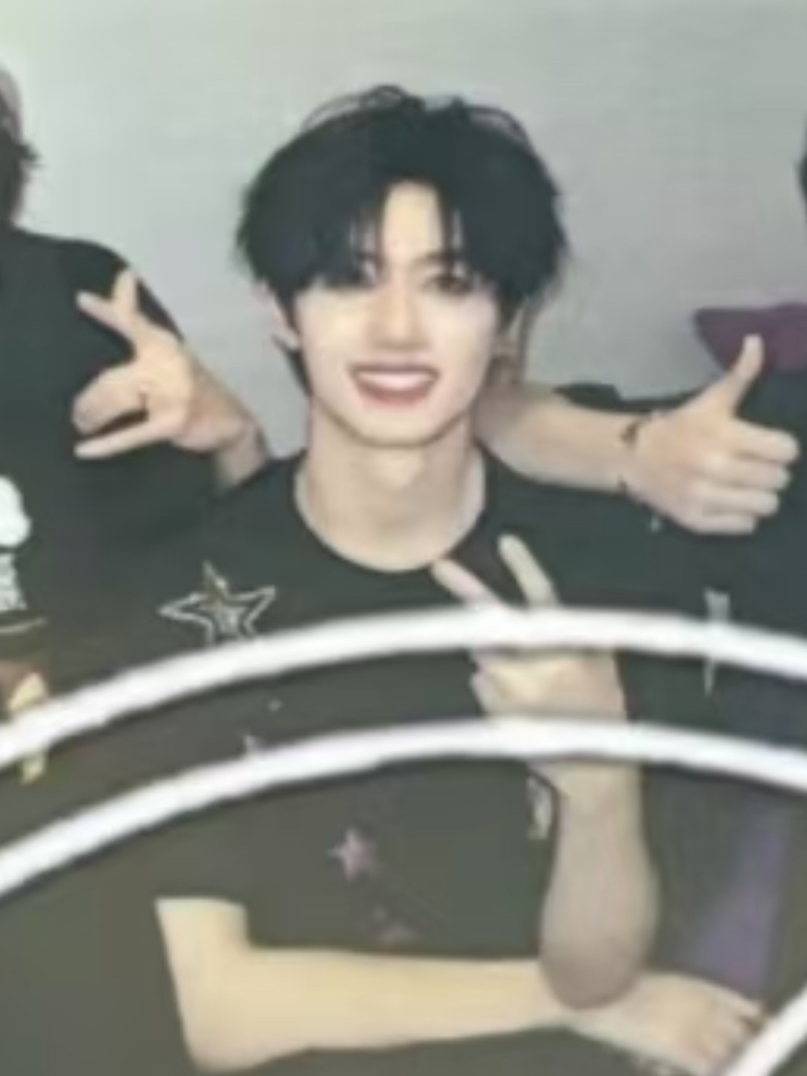 牙牙乐[嘻嘻]朱志鑫的春日心动时刻 ​​​