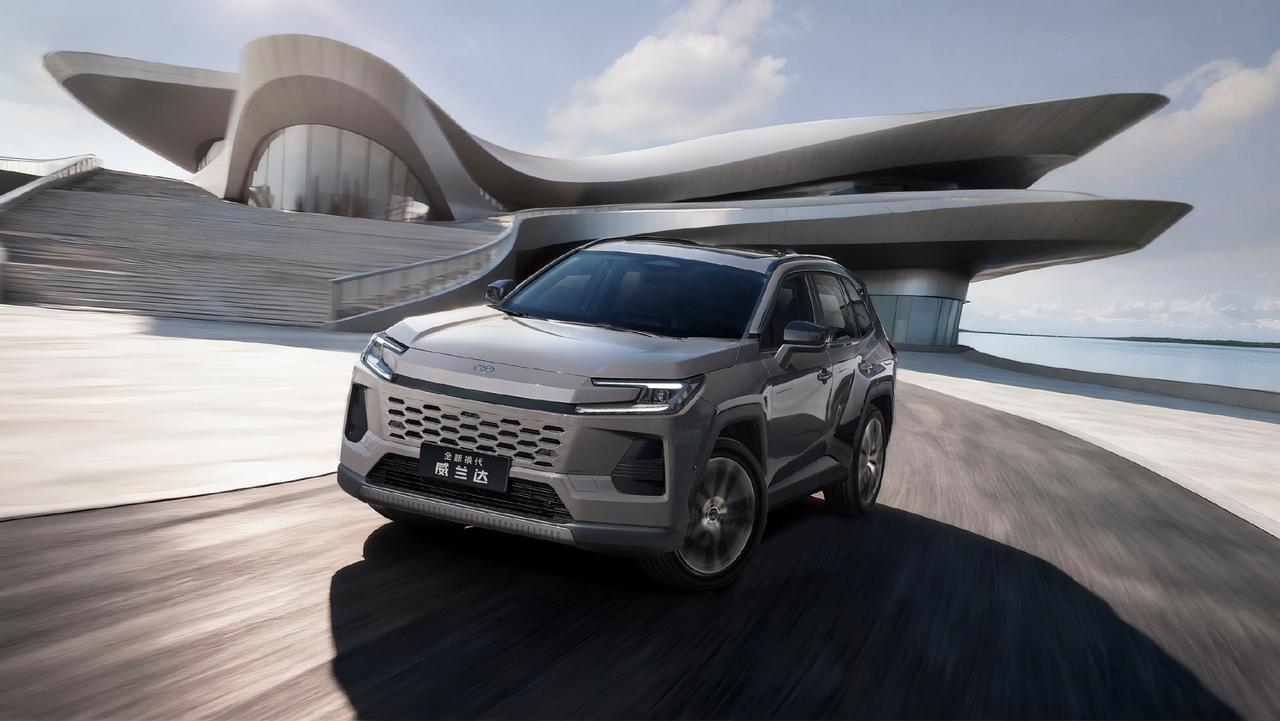 混动SUV还能这么玩？通勤省钱利器 周末越野神器！20万内混动首选全新威兰达
