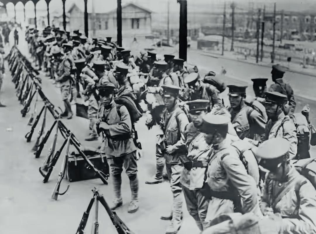 1939年冀中平原，刘秉彦带2500人攒出2400条枪，八路军最阔的团，冈村宁次