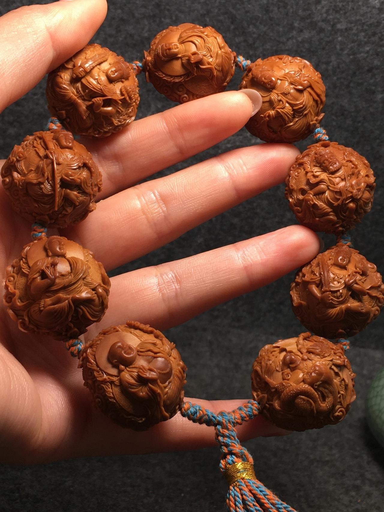 创新作品🎉🎉   极品重器💣💣     《浮雕双面万佛朝宗》🔥🔥  