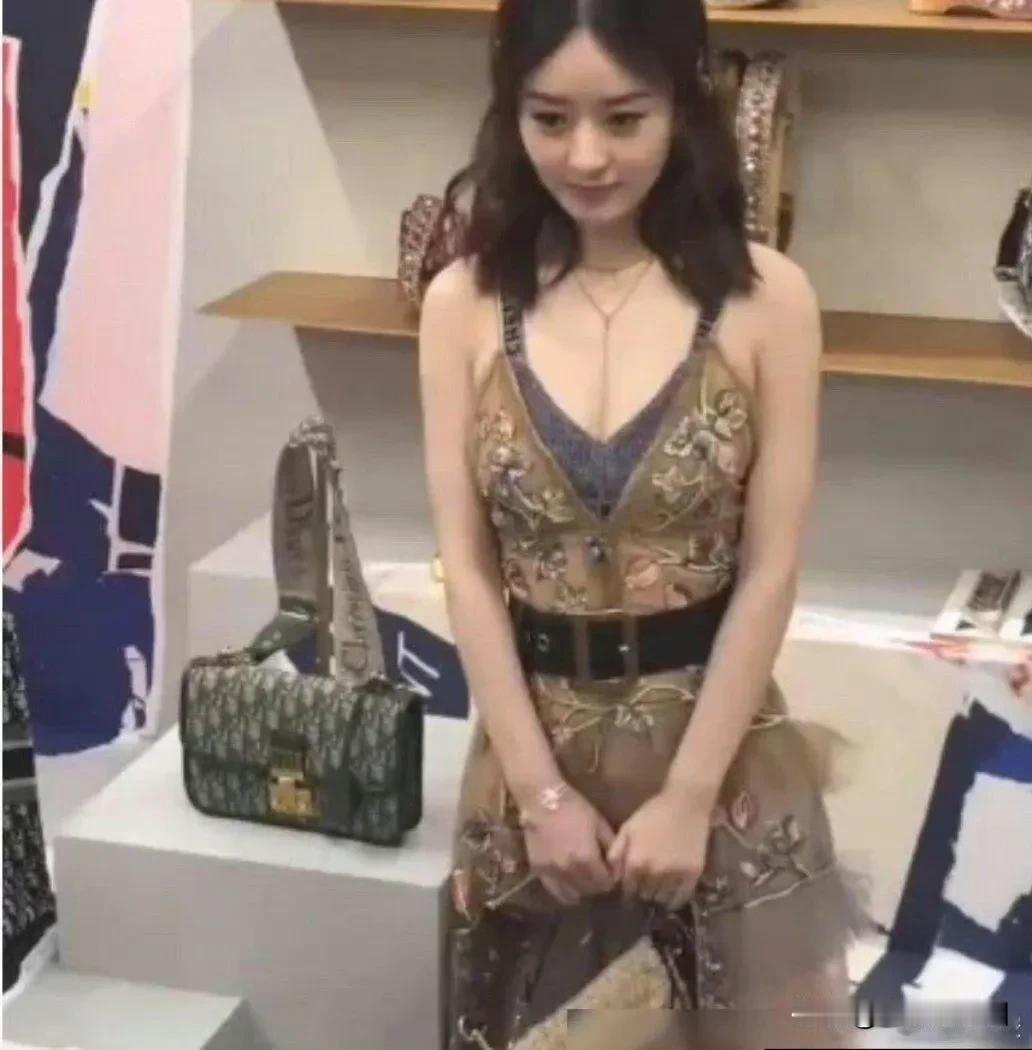 赵丽颖这么性感