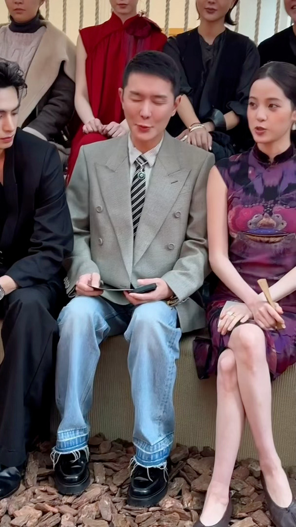 宋威龙欧阳娜娜刘聪同框宋威龙欧阳娜娜豪门兄妹 豪门兄妹即视感 