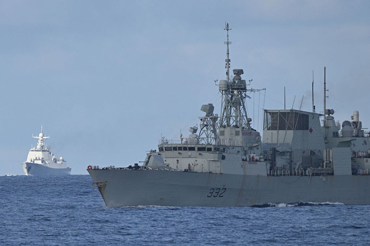 加拿大与菲律宾签署防务协议对抗中国——11月2号，加拿大国防部长戴维·...