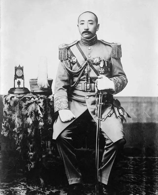 张作霖是怎样一步步夺得东三省军政大权的？

一、
1911年10月10日武昌起义