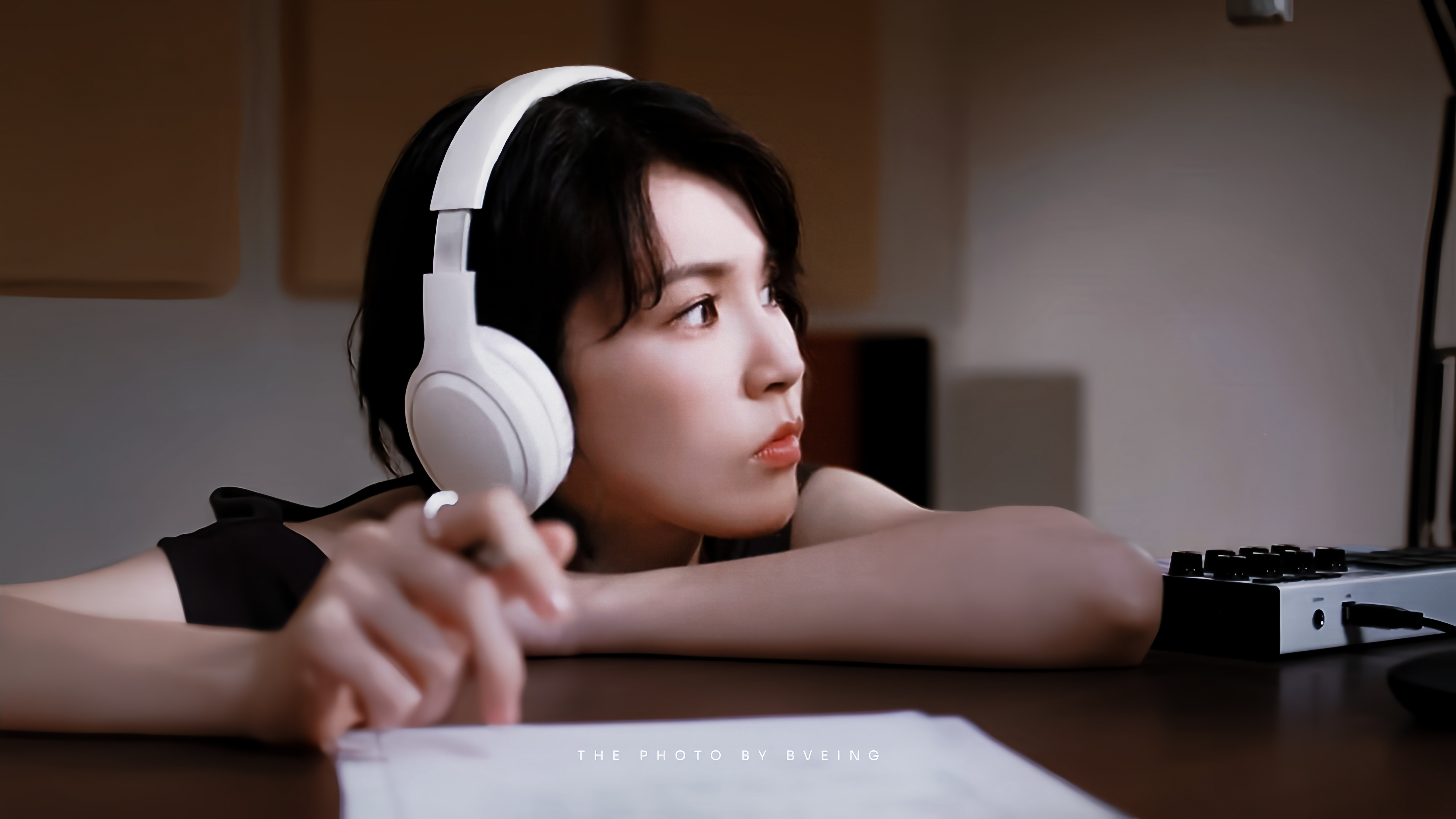 🎧🎶慈 