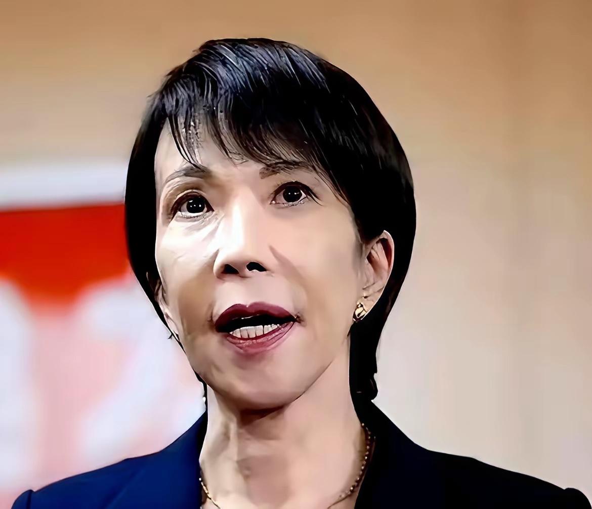 高市早苗从年轻到60多岁长相变化确实大。这位60岁出生于日本奈良普通人家的女性，