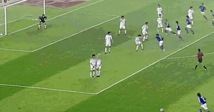 中日对决U23国足3比0越南U23上次对决还是2004年的亚洲杯图2，那场比赛如