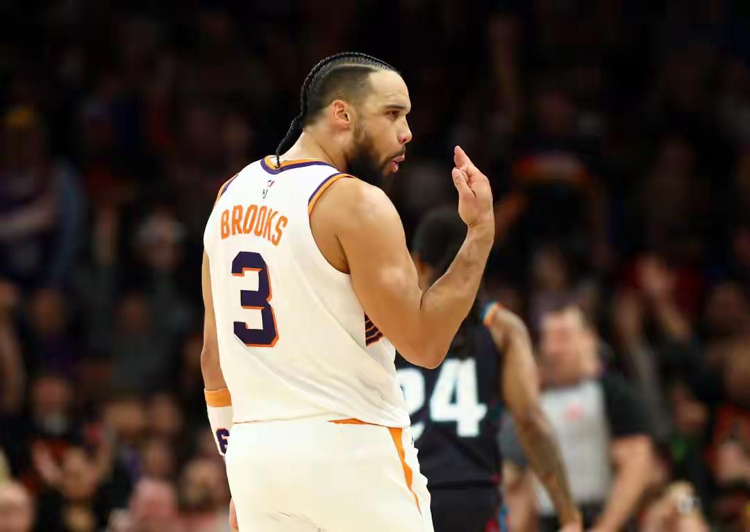 嘴炮格林居然不及东契奇，狄龙连续休息了近20场还是第一。NBA本赛季技术犯规总次