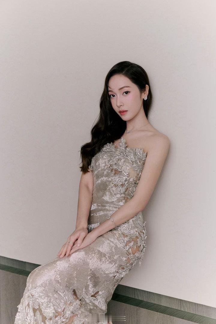 郑秀妍 
