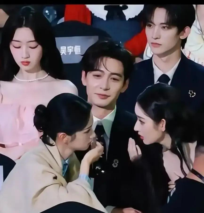 别再用“文化输出”这个词了。真正的出海，早就不靠翻译字幕了。
 
陈星旭在星光大