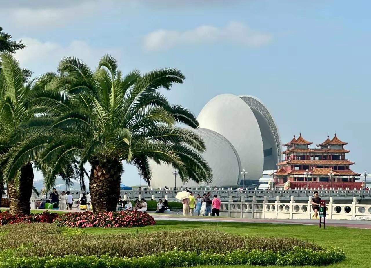 ✨伊朗: 美国打烂，中国重建✨

🐼 这几天布油价格一直在回落，看来美国和伊朗