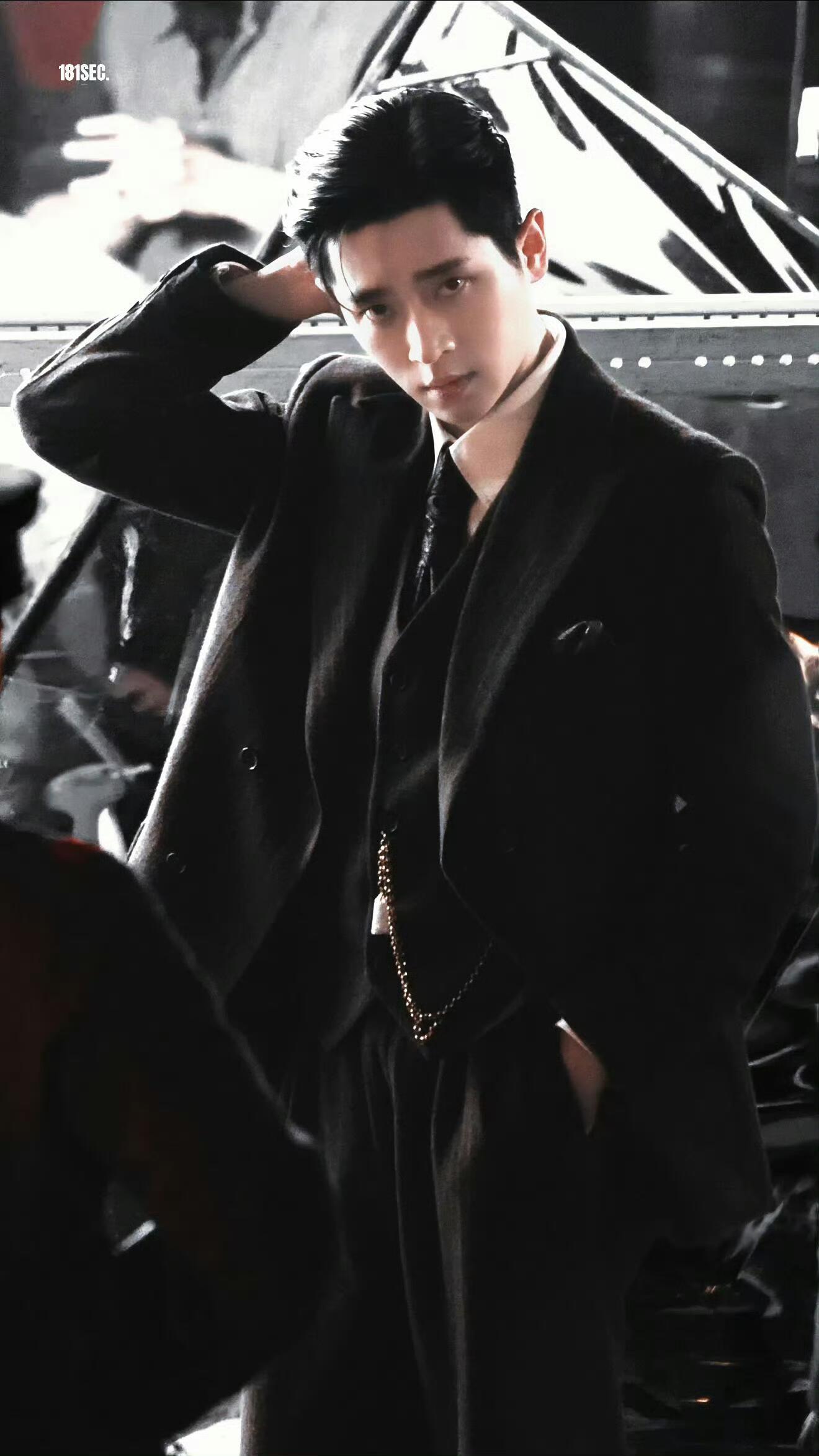 丞磊虞昶轩民国戏白月光级别 军阀 阔少 高干 恨海情天 丞磊和民国风的适配度绝了