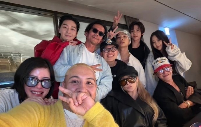 权志龙吉赛尔将太郎同框权志龙吉赛尔将太郎合照 权志龙吉赛尔将太郎同框 